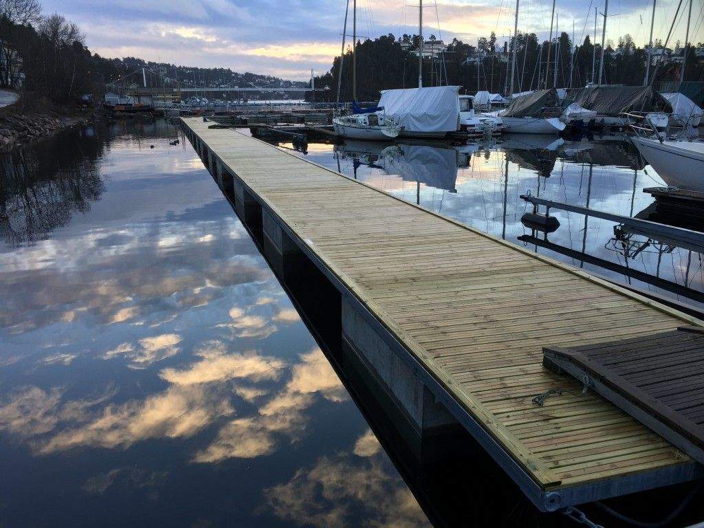 Flytebrygge stål/betong - Småbåthavner