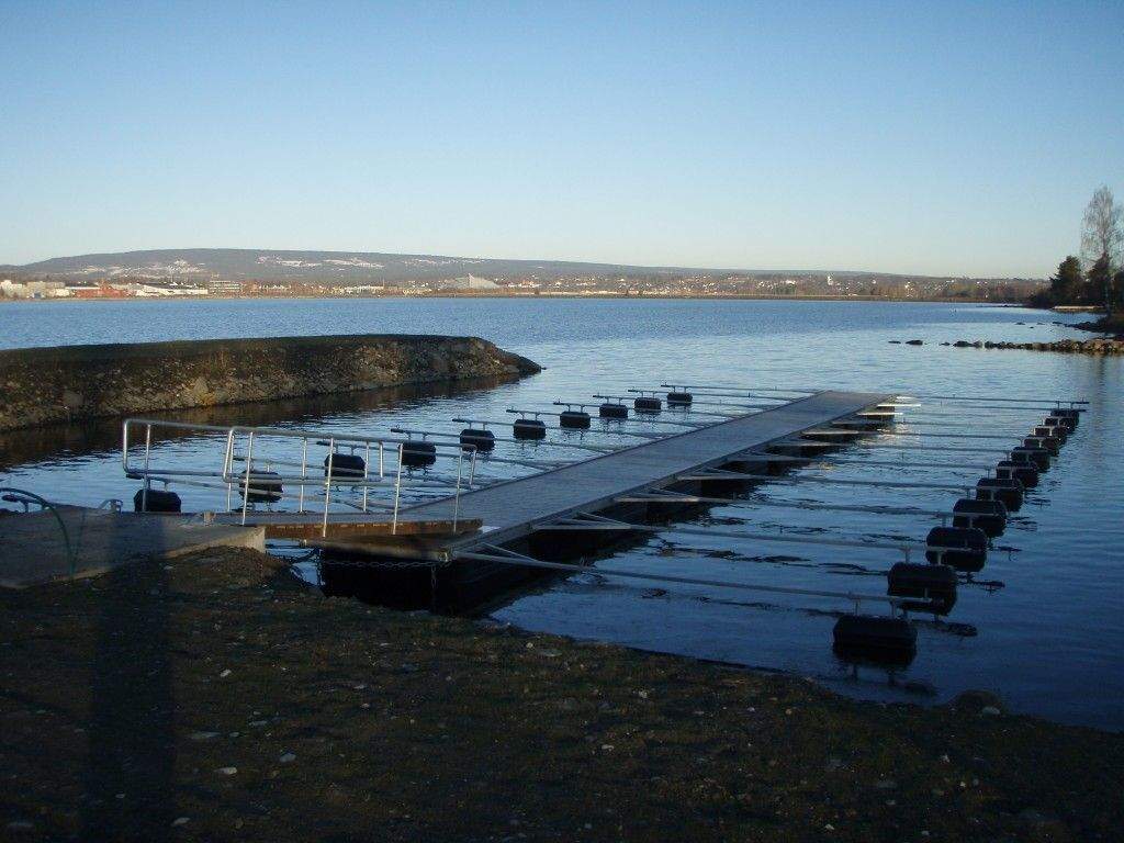 Sandvika strand i Mjøsa - Småbåthavner